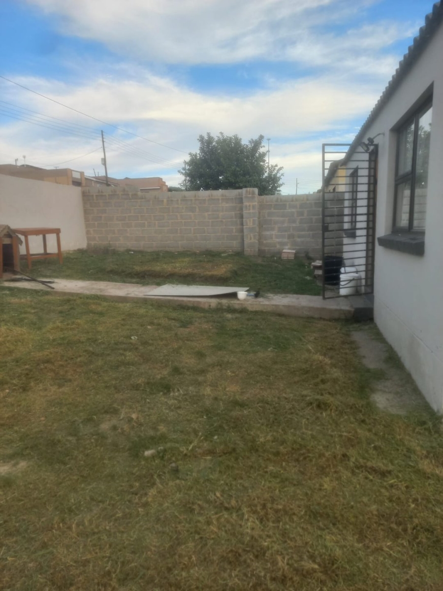 2 Bedroom Property for Sale in Mdantsane Nu 15 Eastern Cape